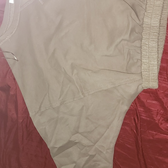 035. CLASSY JOGGER SET - Picture 2 of 2